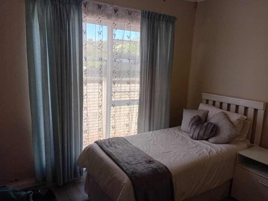 To Let 3 Bedroom Property for Rent in Beacon Bay North Eastern Cape